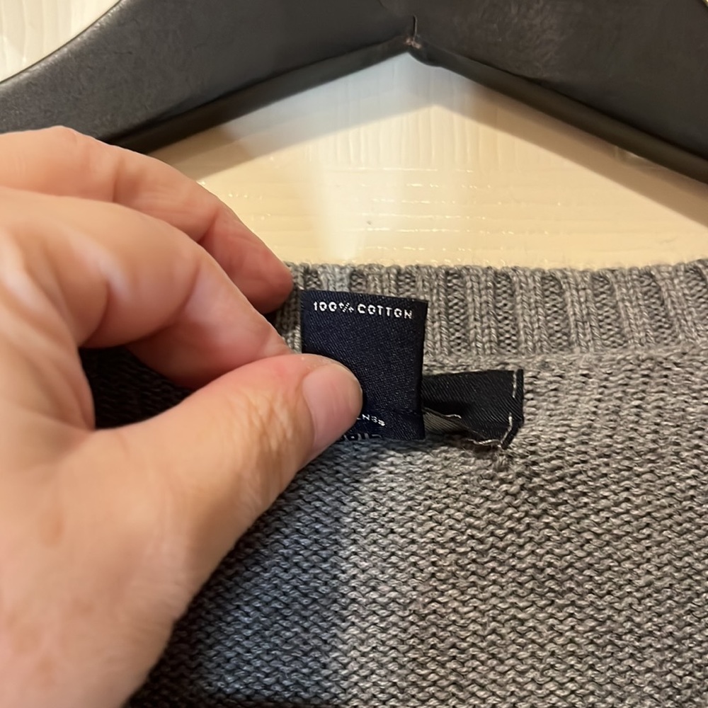 Men’s Lands’ End Gray with Tan Stripe Sweater - Picture 5 of 9